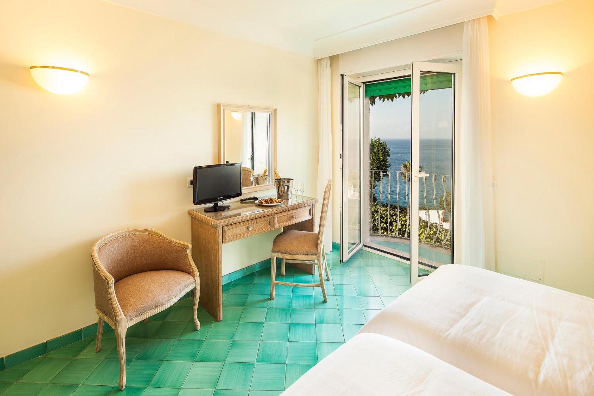 Hotel Continental Mare อีสเกีย ภายนอก รูปภาพ